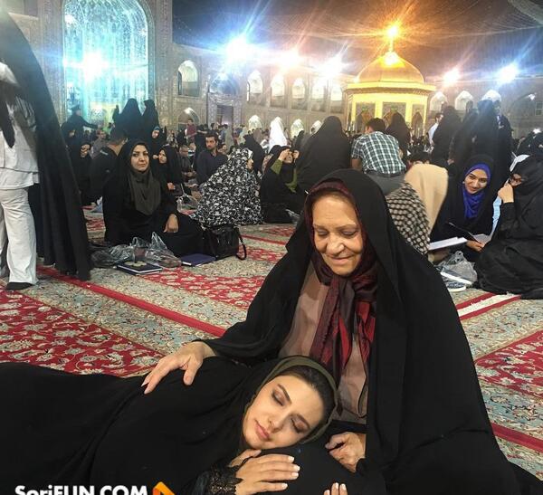 عکس ارسلان قاسمی در حرم امام رضا