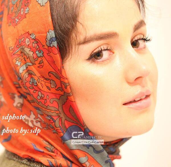 عکس آتلیه ای افسانه پاکرو