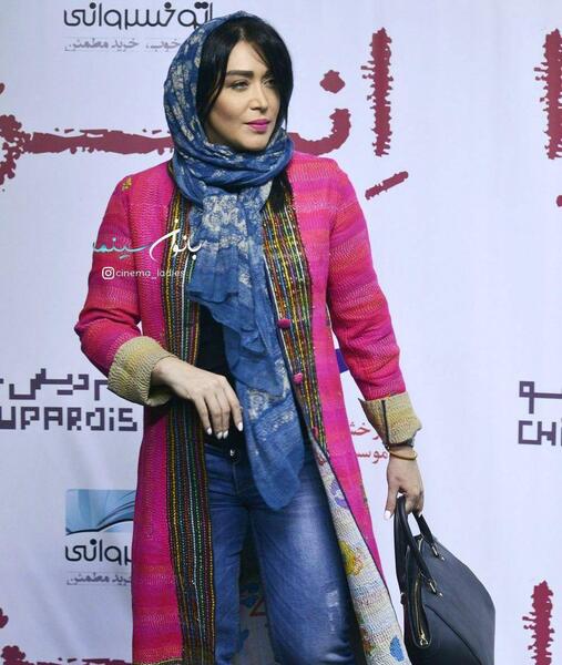 عکس اینستاگرام سارا منجزی