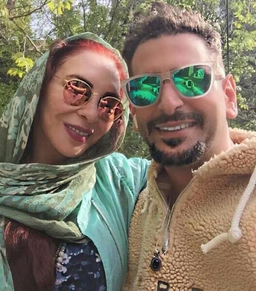 عکس افسانه بایگان ومادرش