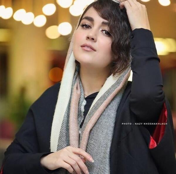 عکس افسانه بایگان ومادرش