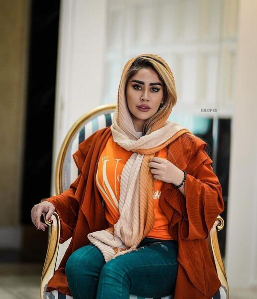 عکس با کیفیت ژست