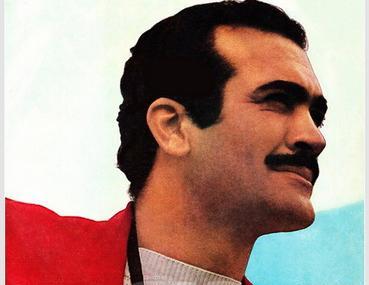 عکس فریدون فرخزاد مجری من وتو