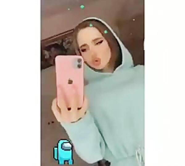 عکس های نیکا فلاحی با گوشی