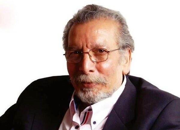 عکس فوت بهمن مفید
