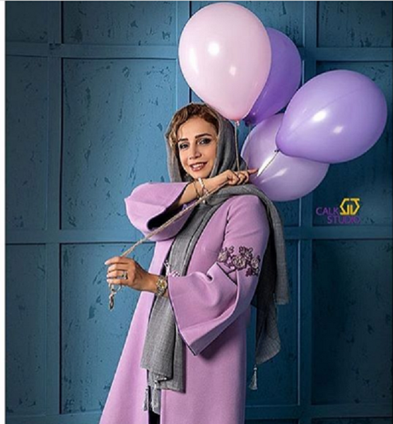 عکس شبنم قلی خانی با لباس آبی