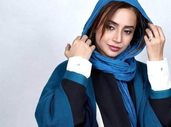 عکس شبنم قلی خانی با لباس آبی
