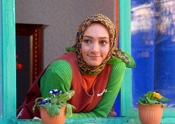 عکس فیلم خاله سوسکه با بازی سحر ولدبیگی کامل