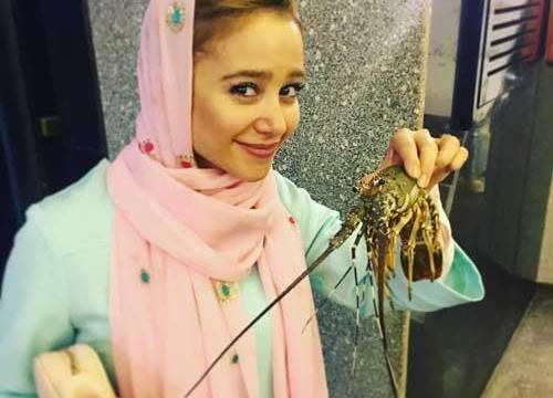 عکس الناز حبیبی چند سالشه