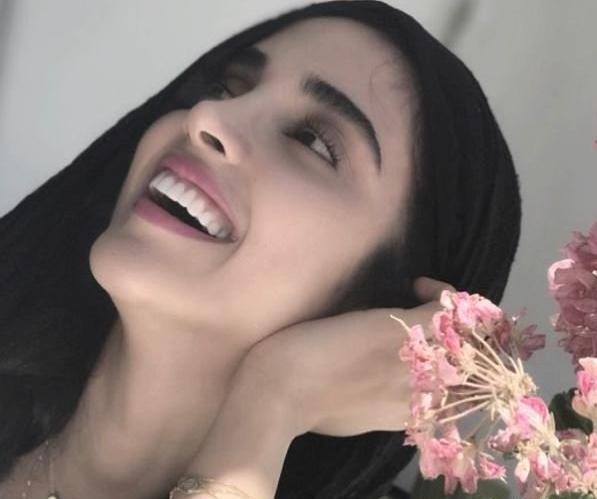 عکسهای الهه حصاری بی حجاب
