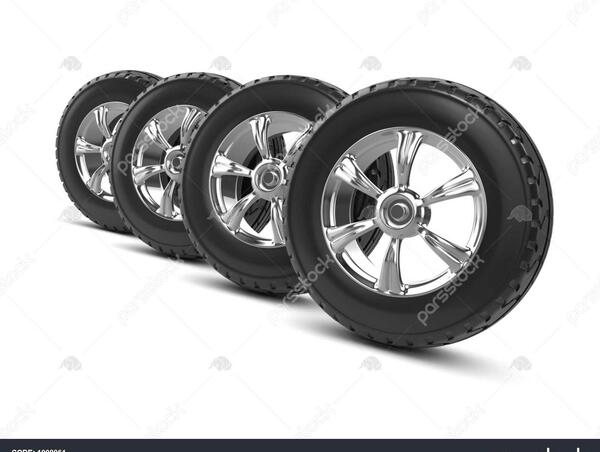 عکس ماشین در چرخ