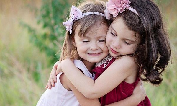 عکس پروفایل روز دختر دوقلو