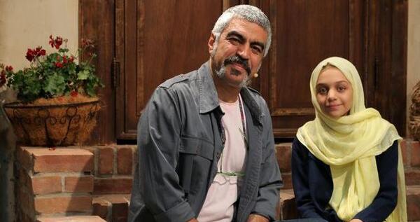 عکس سروش صحت و همسر و فرزندش