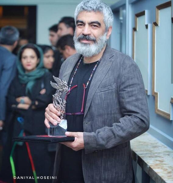 عکس سروش صحت و همسر و فرزندش