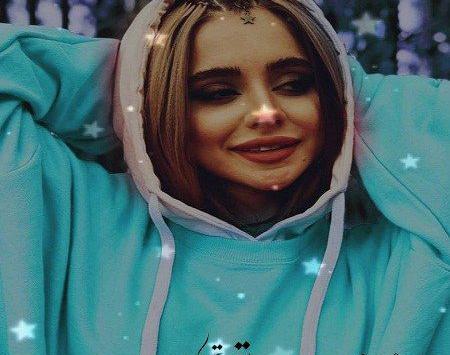 عکس نیکا فلاحی با موهای سبز