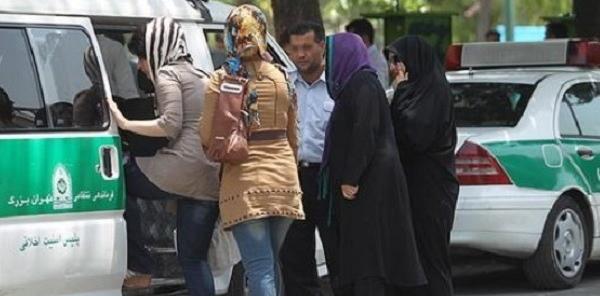 عکس ماشین گشت ارشاد
