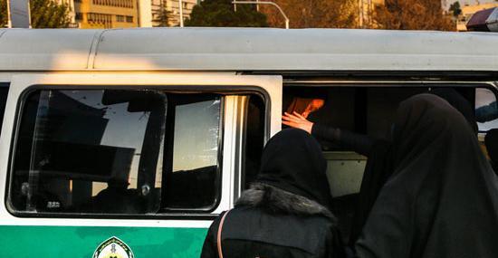عکس ماشین گشت ارشاد