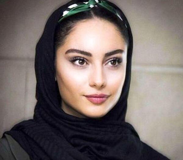 عکسهای ترلان پروانه بدون آرایش