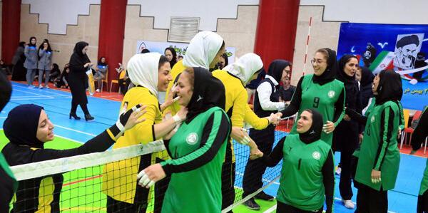 عکس والیبال نشسته زنان