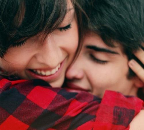 عکس دونفره عاشقانه قرمز