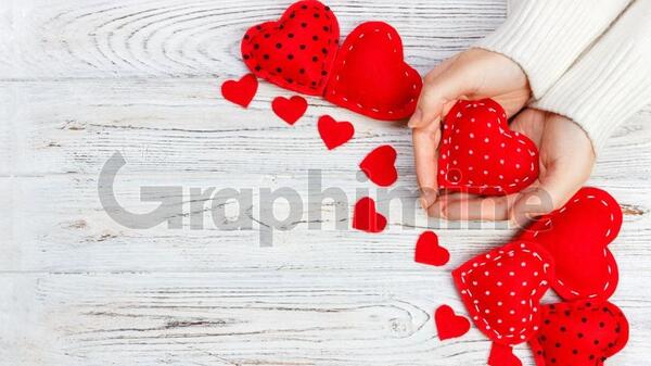 عکس پس زمینه قلب شکسته
