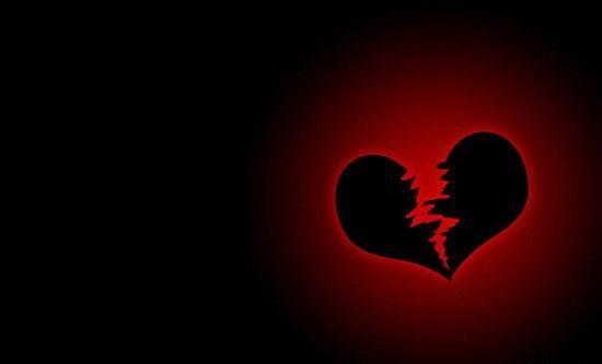 عکس پس زمینه قلب شکسته