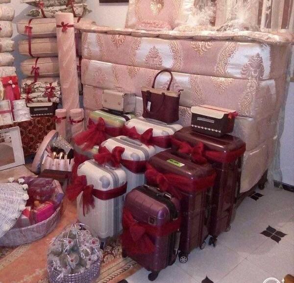 عکس وسایل چمدان عروس
