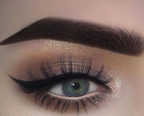 عکس مدل های سایه چشم