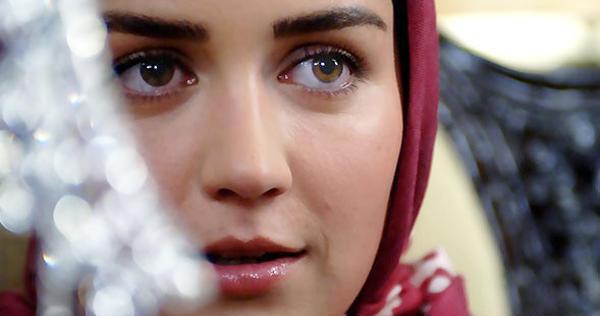 عکس چشم افسانه پاکرو