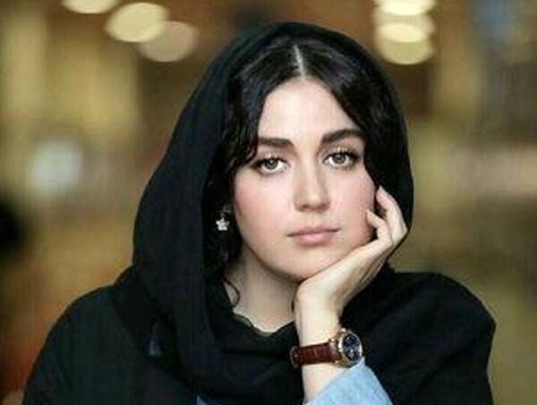 عکس چشم افسانه پاکرو