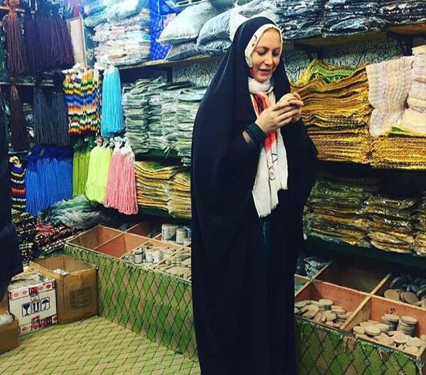 عکس فریبا نادری در کربلا