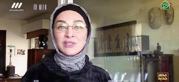 عکس رویا نونهالی با عینک