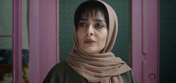عکس ماشین پگاه در سریال عاشقانه