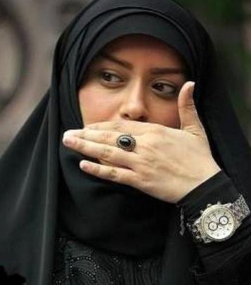 عکس الهام چرخنده با شوهر روحانیش