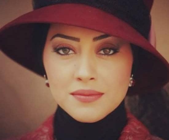 عکس بهاره کیان افشار در کلاه پهلوی