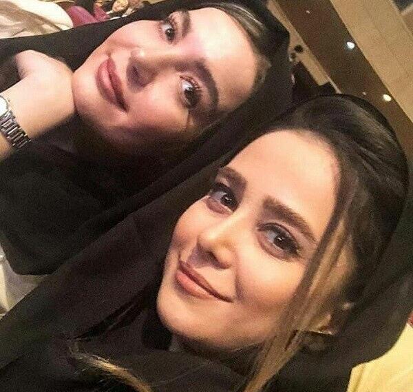عکس الناز حبیبی و خواهرانش