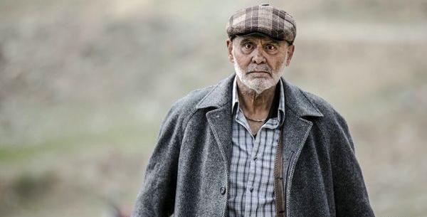 عکس جمشید هاشم پور در نقش امام خمینی