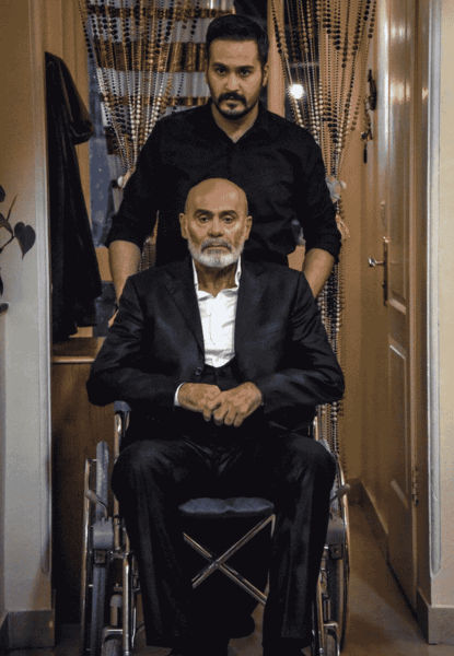 عکس جمشید هاشم پور در نقش امام خمینی