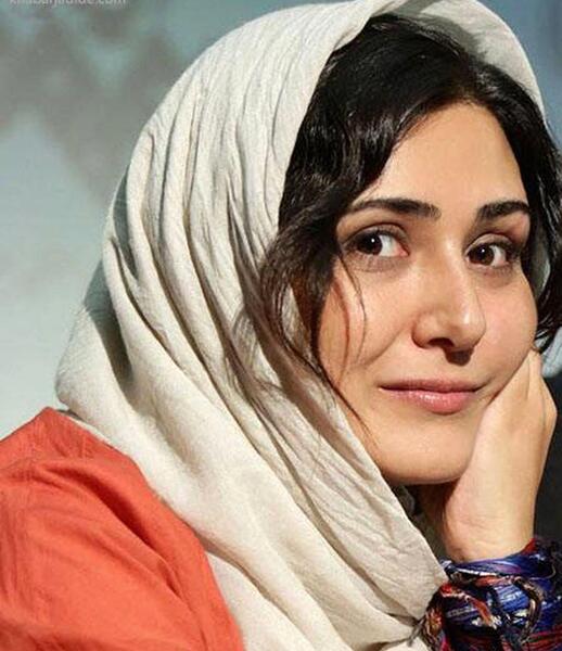 عکس باران کوثری در خارج از کشور