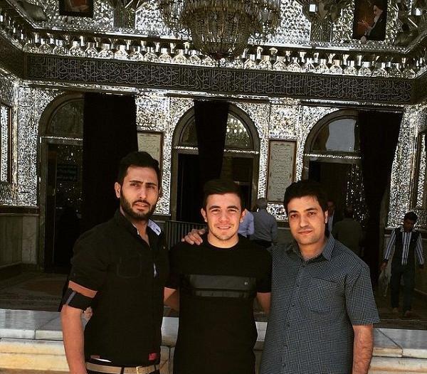 عکس ایستاده پسر قلعه نویی