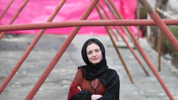 عکس خزر معصومی و همسرش