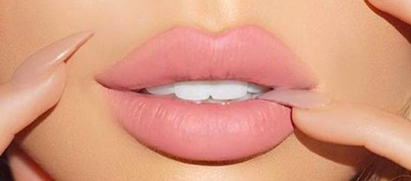 عکس لب خوشگل طبیعی