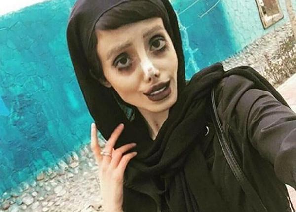 عکس ایستاده سحر تبر