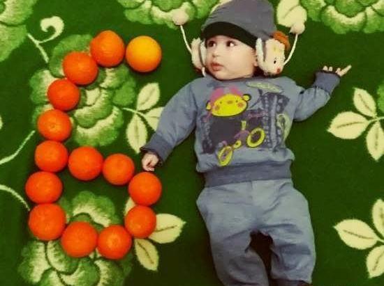 ایده برای عکس یازده ماهگی کودک