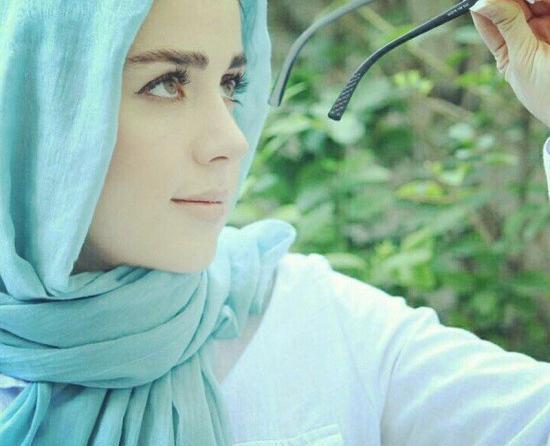 عکس افسانه پاکرو در تکیه بر باد