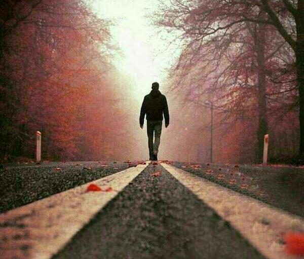 عکس پروفایل پسرانه لاکچری تنها