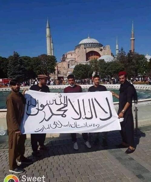 عکس پرچم طالبان در تهران