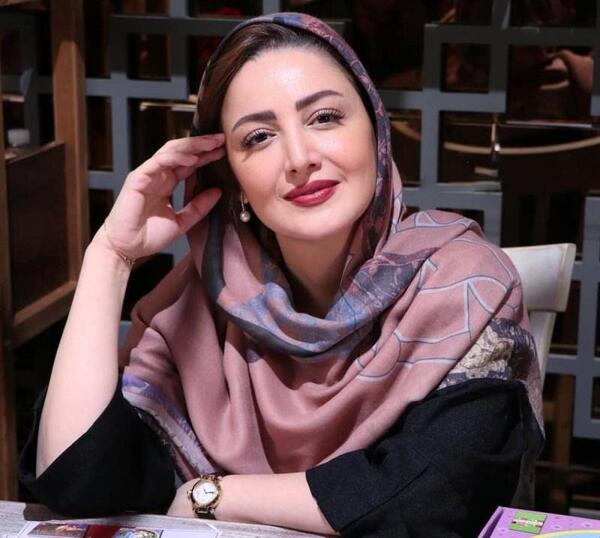 عکس شیلا خداداد با ساپورت
