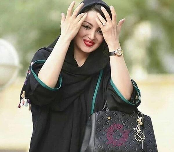 عکس شیلا خداداد با ساپورت