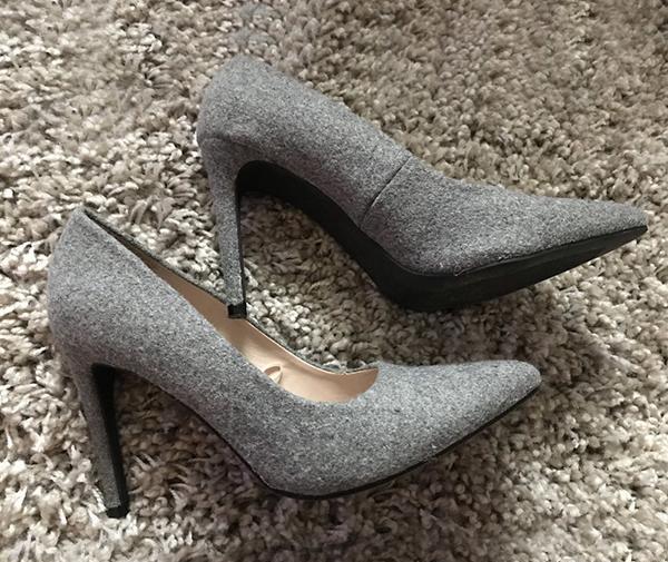 عکس کفش پاشنه بلند خاکستری